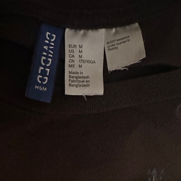 Divided Metallica 84 Tour Tee - Picture 3 of 3